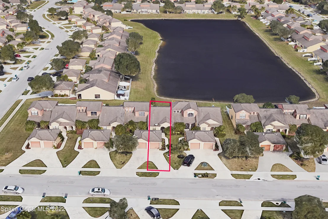 Photo of Unit 103 at 995 Luminary Circle