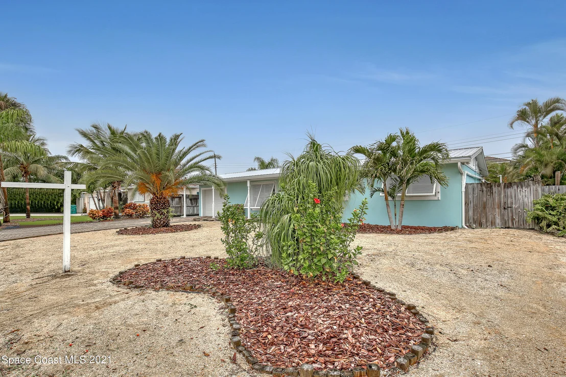 Photo of 325 Jupiter Drive