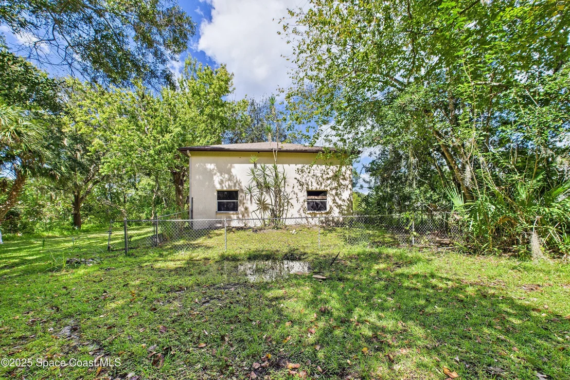 Photo of 3583 James Road