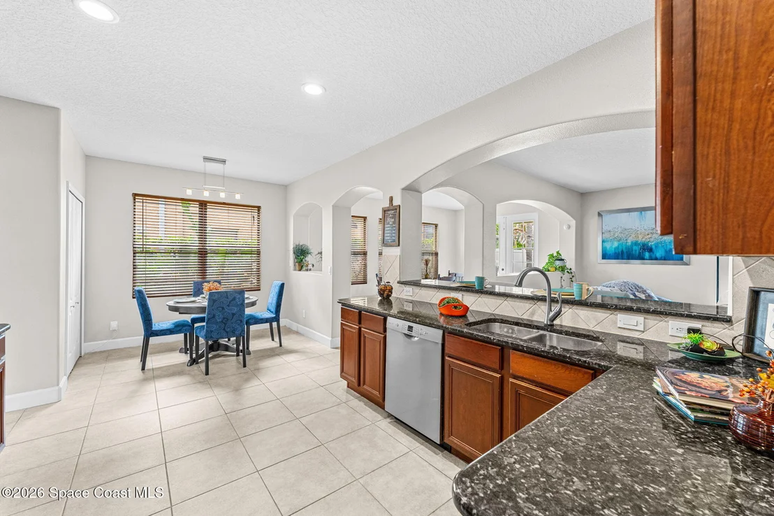 Photo of 1390 Talon Way