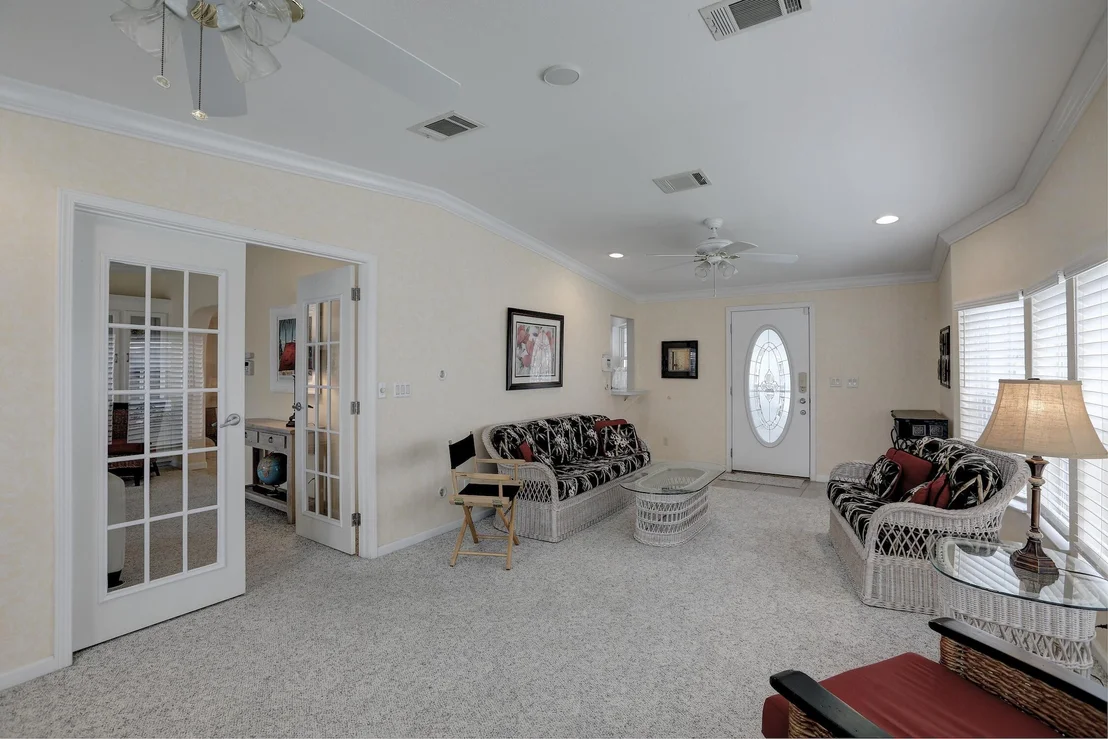 Photo of 921 Hemlock Street