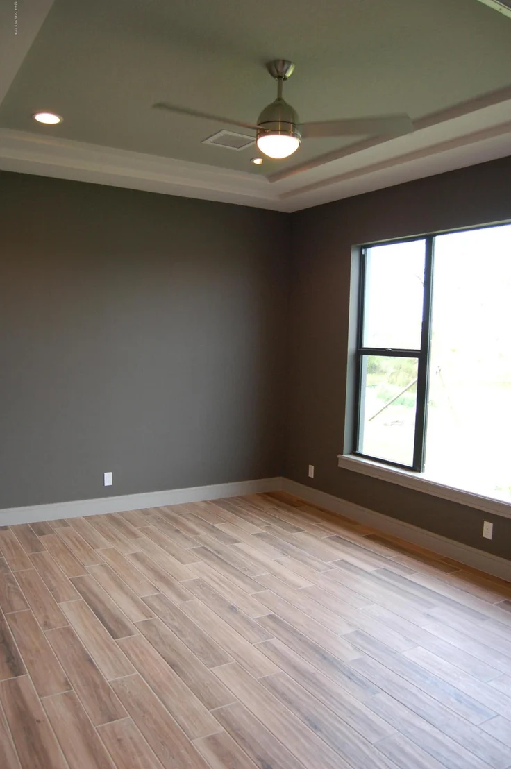 Photo of 2872 Emeldi Lane