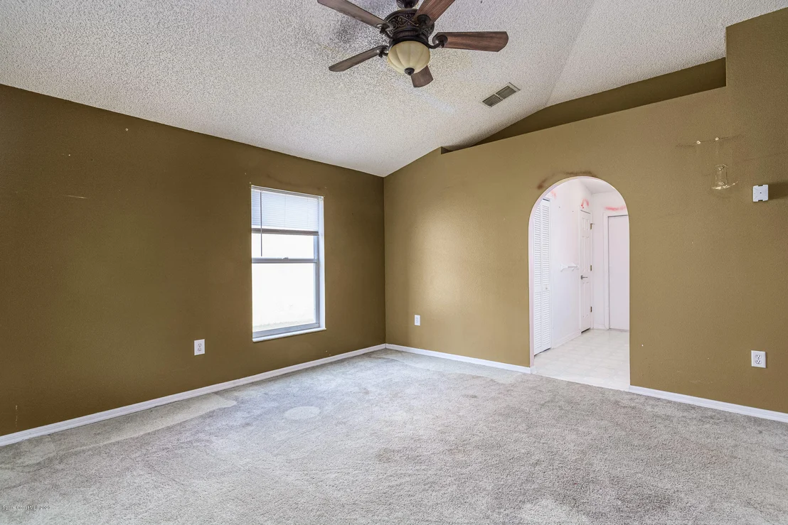Photo of 390 Wickham Lakes Drive