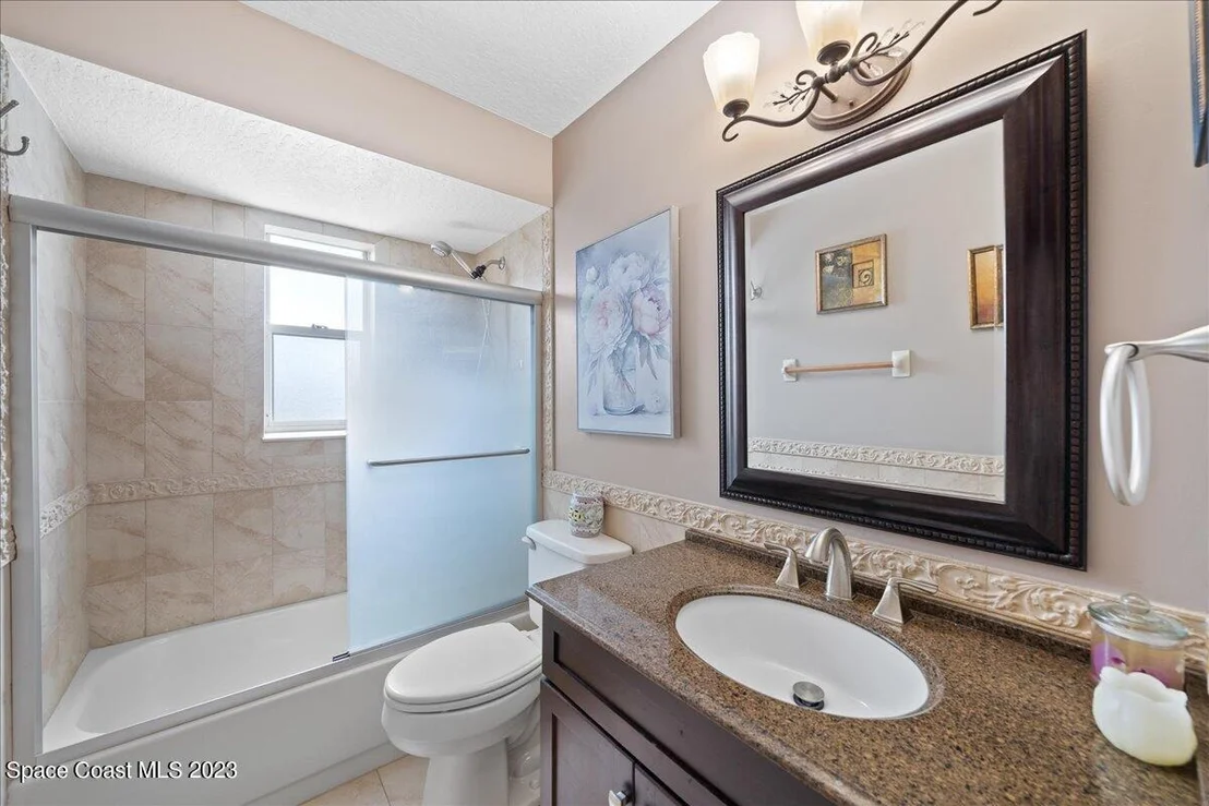 Photo of 1339 Heritage Acres Boulevard