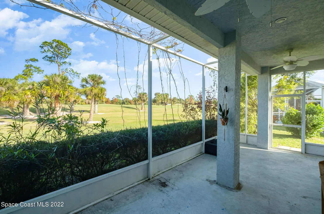 Photo of 2364 Addington Circle