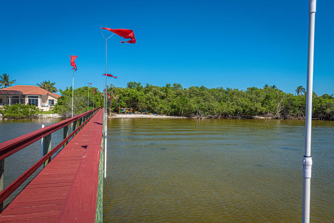 Photo of 312 Island Drive