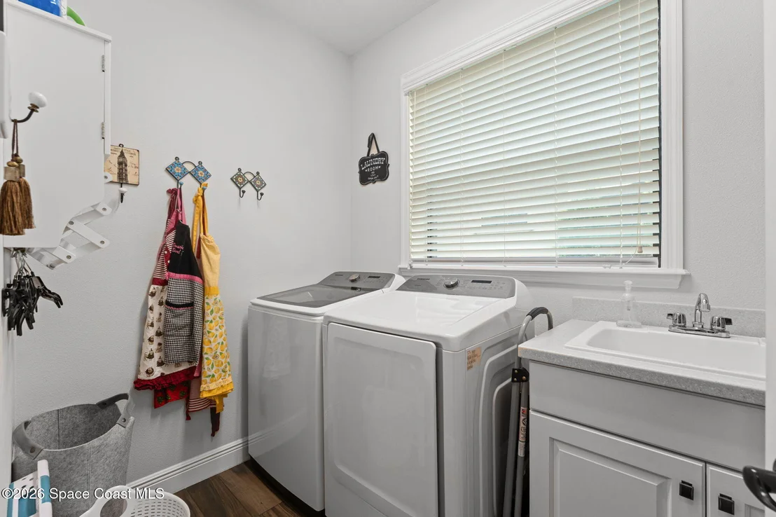 Photo of 8146 Stonecrest Drive
