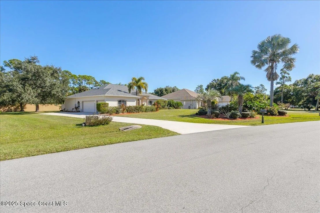 Photo of 3639 Meadowlark Way