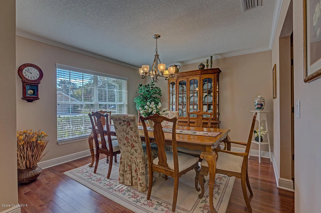 Photo of 2203 Merlin Drive