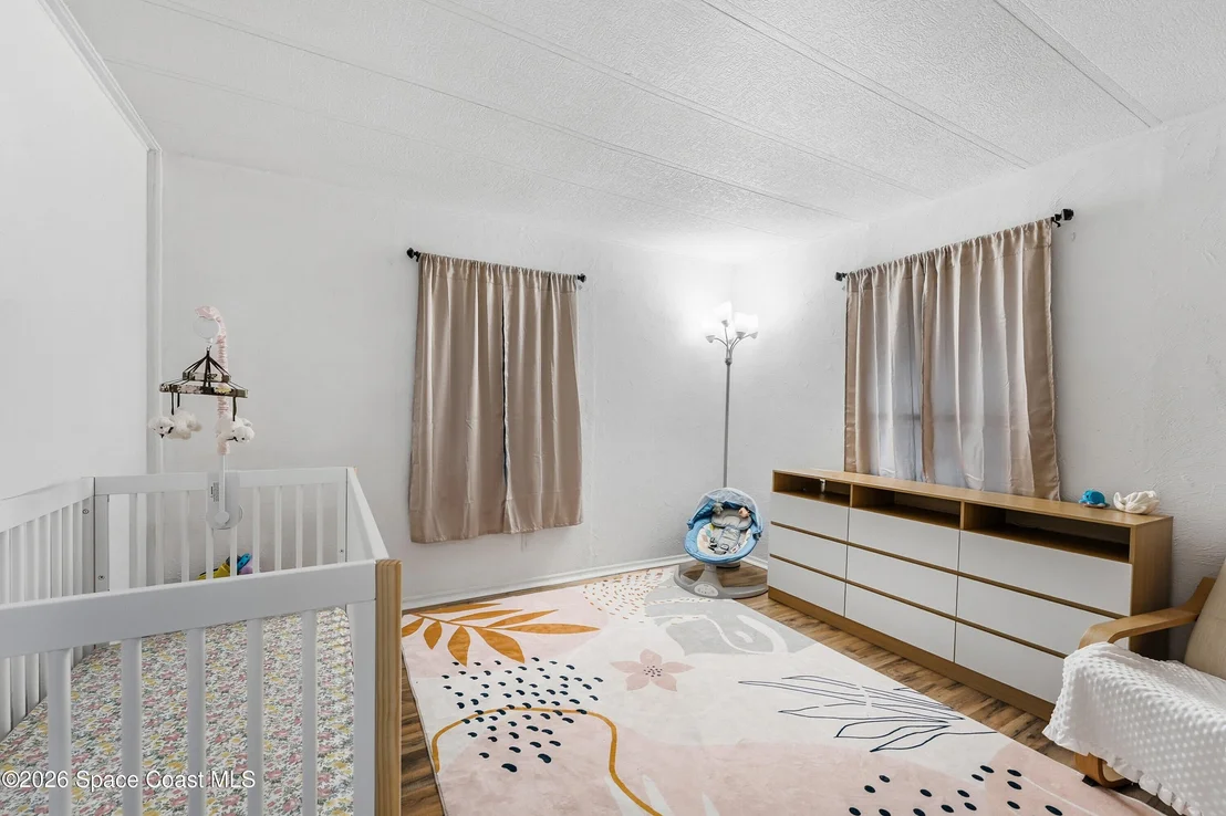 Photo of 566 Dolphin Circle