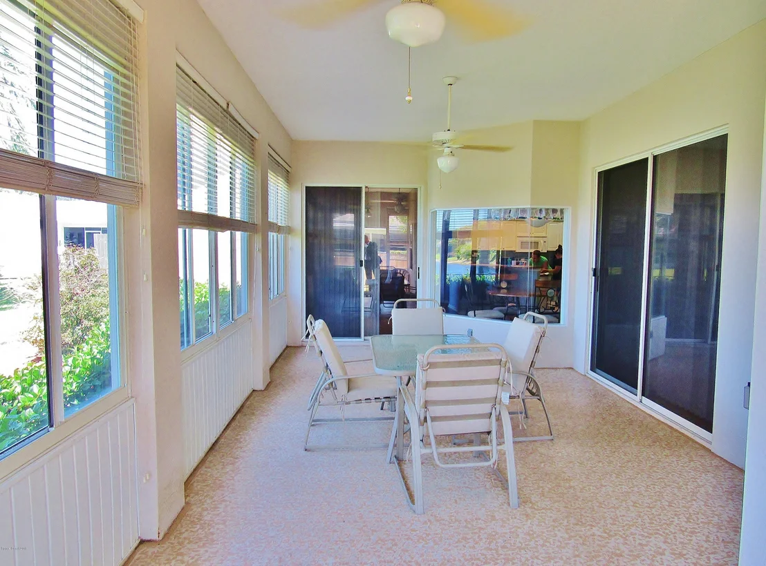 Photo of 969 Kingfisher Way