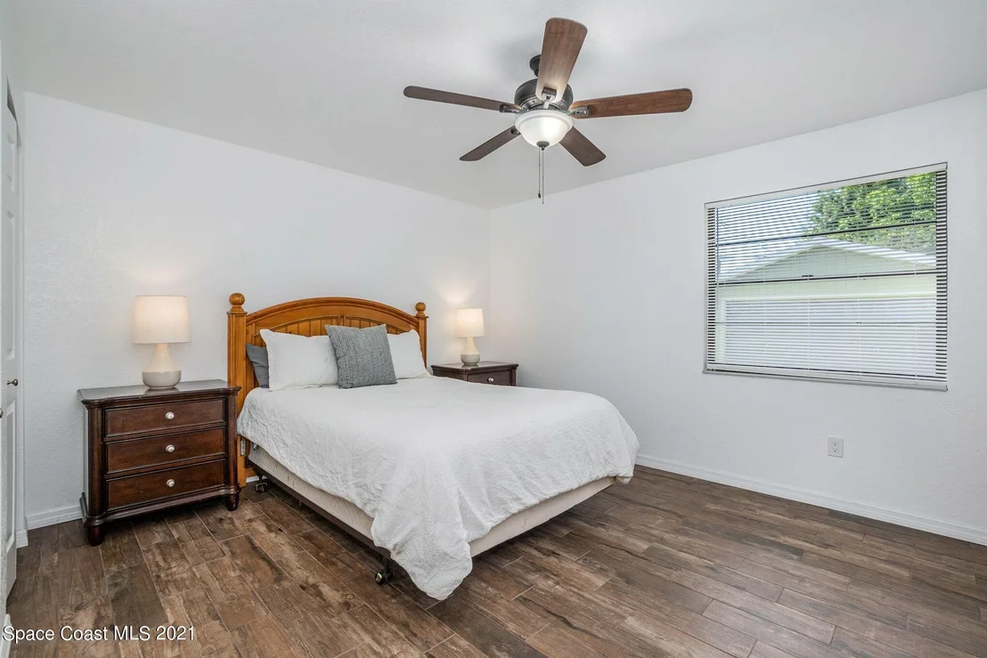 Photo of 1015 Hibiscus Street