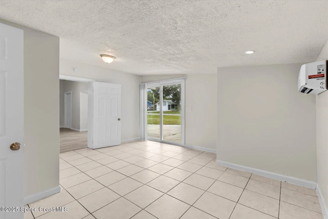 Photo of 7506 Roberts Road