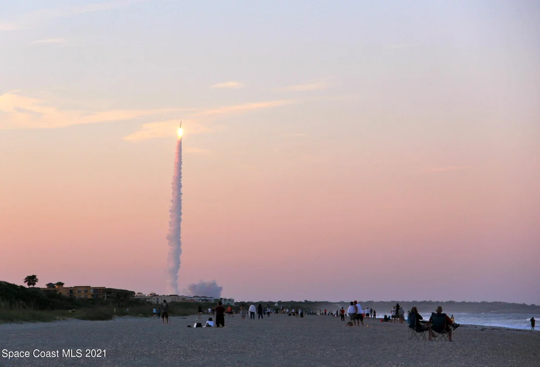 Photo of Unit 607 at 3400 Ocean Beach Boulevard