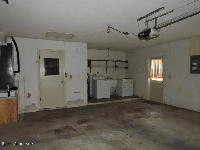 Photo of 217 4th Avenue