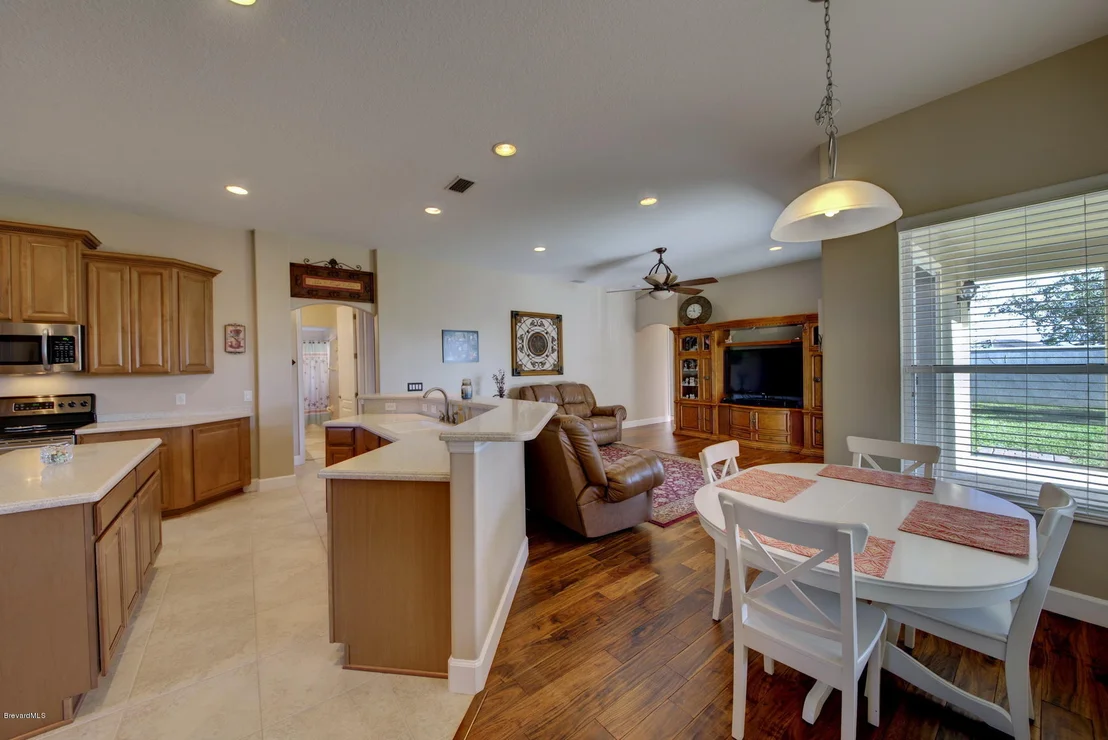 Photo of 5620 Rusack Drive