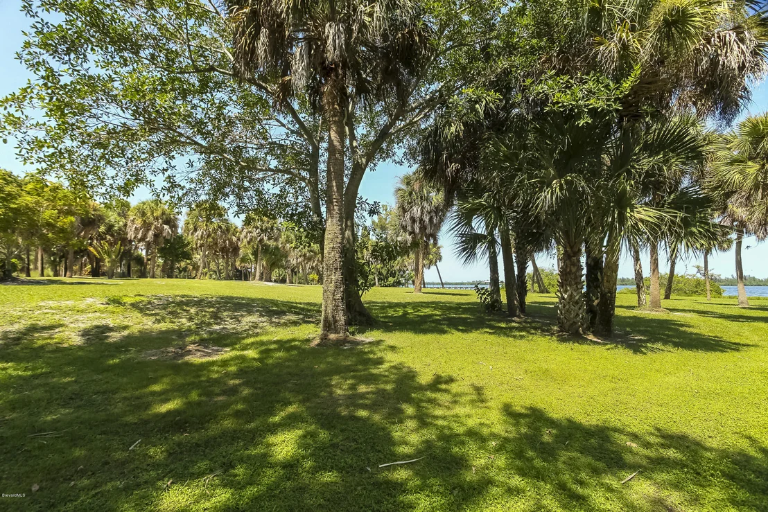 Photo of 6 Grant Island Estates