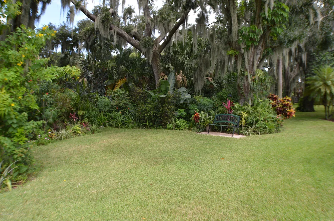 Photo of 2472 Woodfield Circle