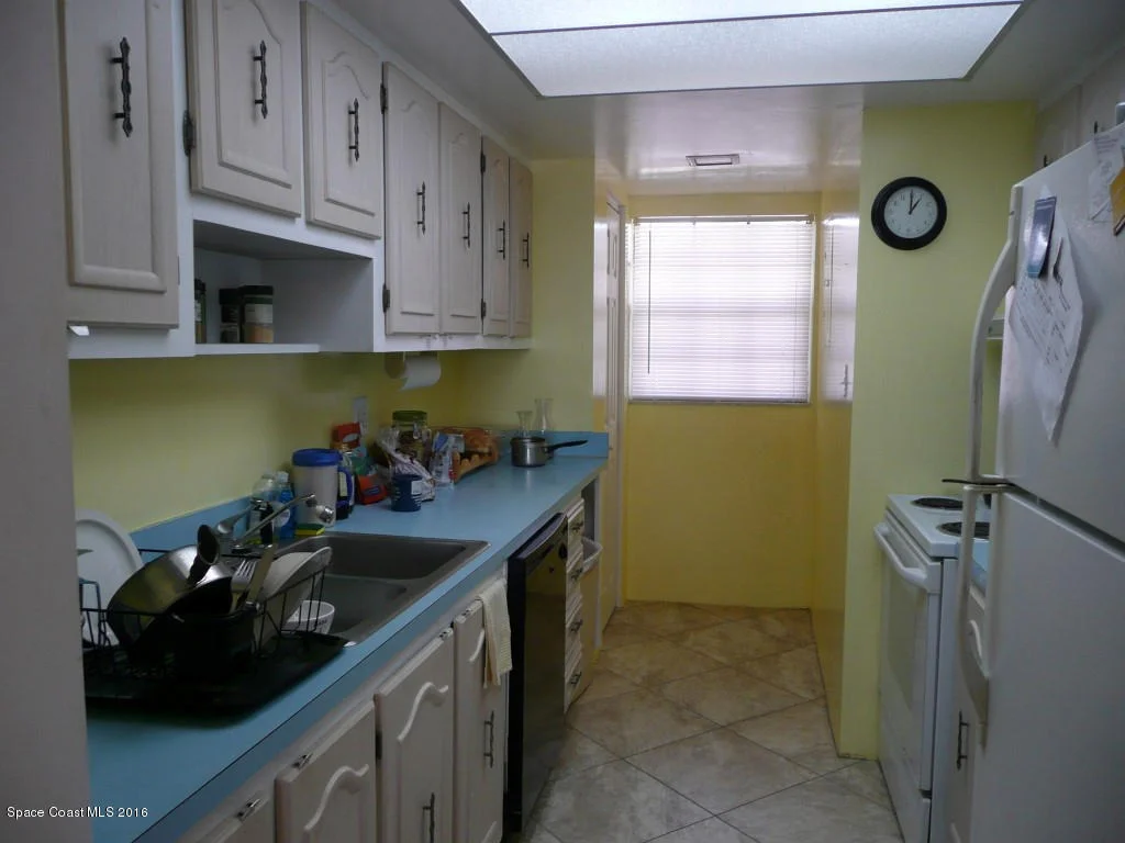 Photo of Unit 405A at 1025 Rockledge Drive
