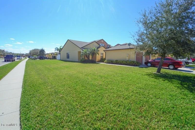 Photo of Unit 106 at 785 Luminary Circle