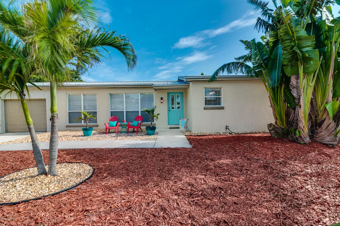 Photo of 100 Pelican Drive