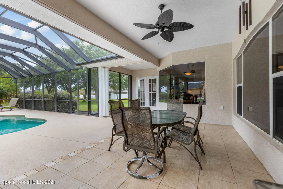 Photo of 1220 Tuckaway Drive