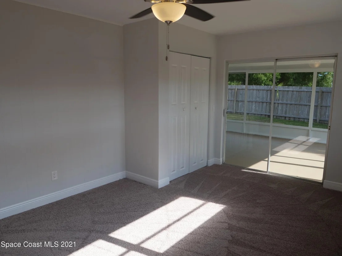 Photo of 1728 Golfview Drive