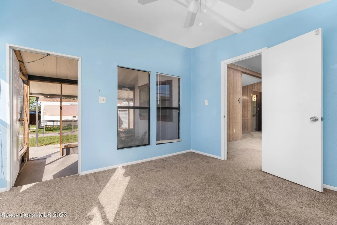Photo of 112 Vanguard Circle