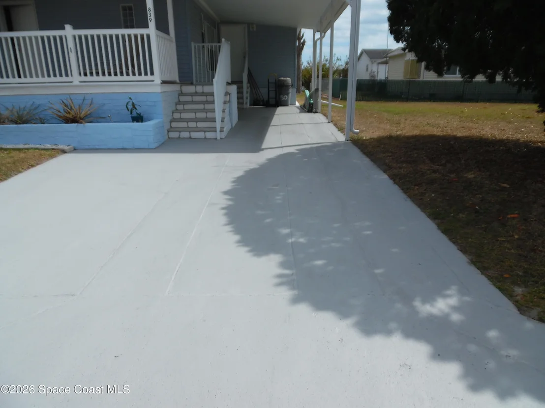 Photo of 839 Wren Circle