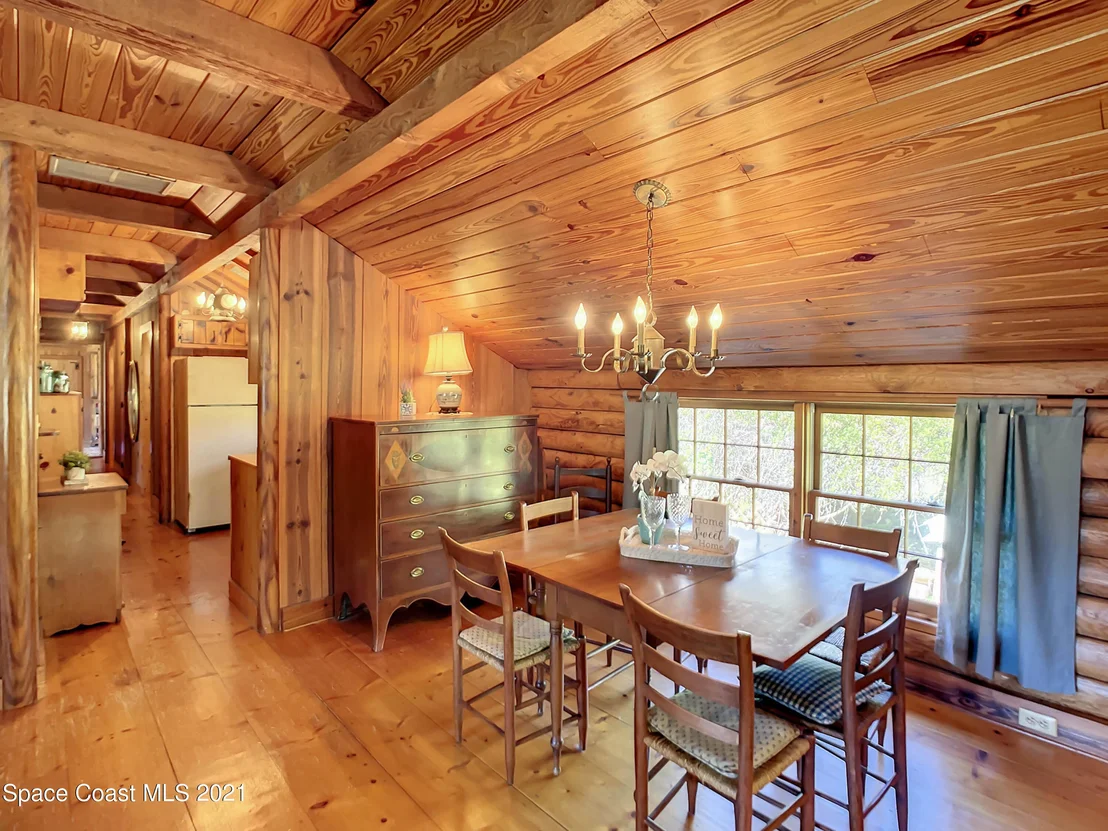 Photo of 4340 Burkholm Road