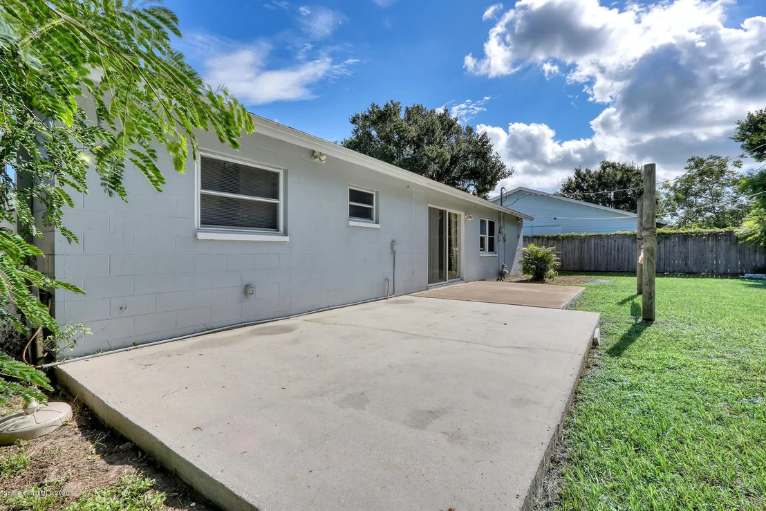 Photo of 1085 Hermosa Drive
