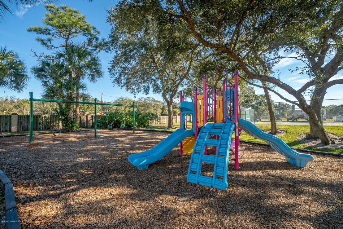 Photo of 973 Whisperoak Drive