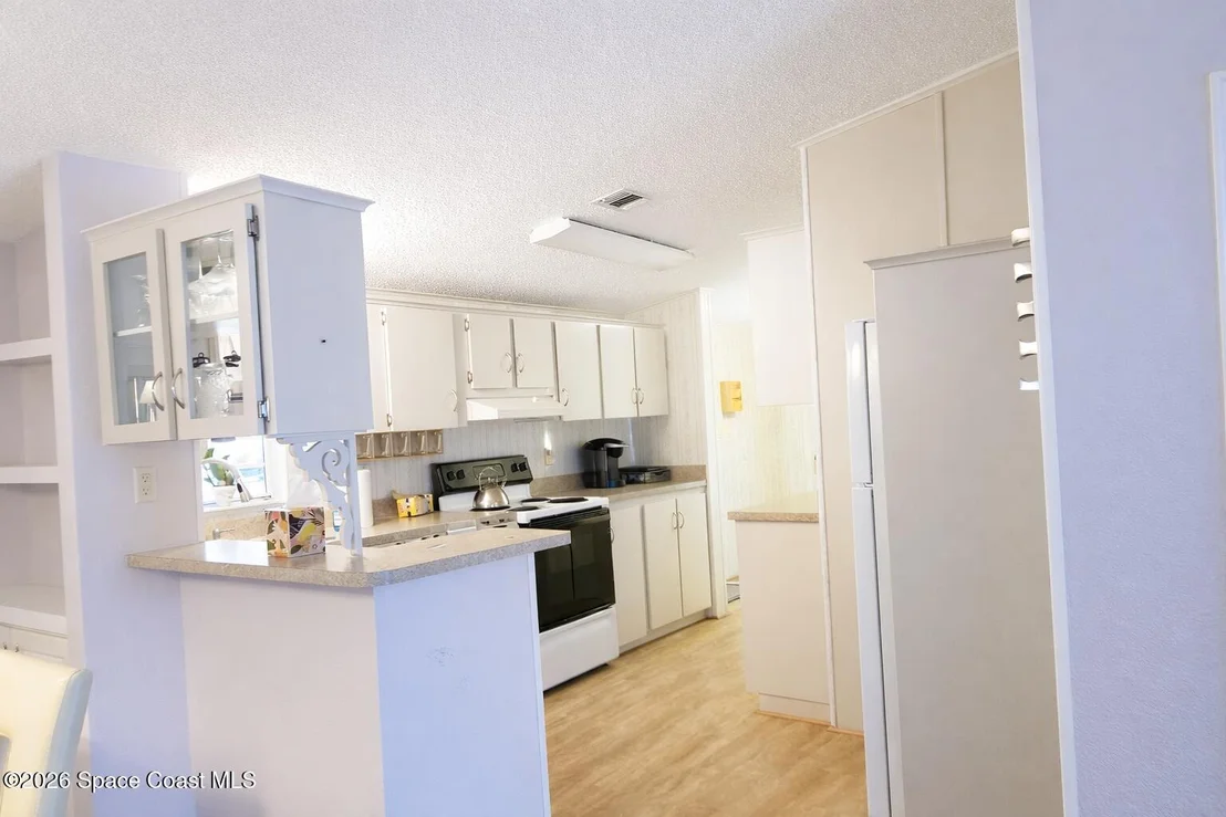 Photo of 494 Papaya Circle