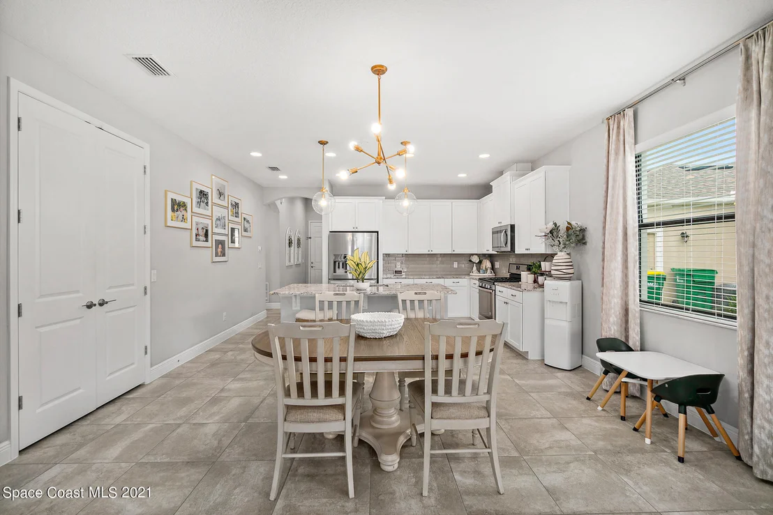 Photo of 3072 Casterton Drive