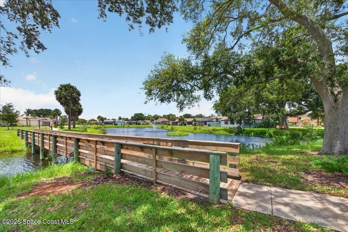 Photo of 340 Oak Haven Drive