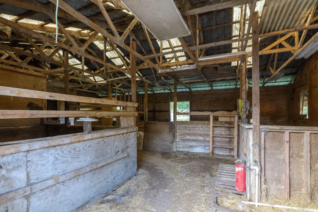Photo of 3570 Hield Road
