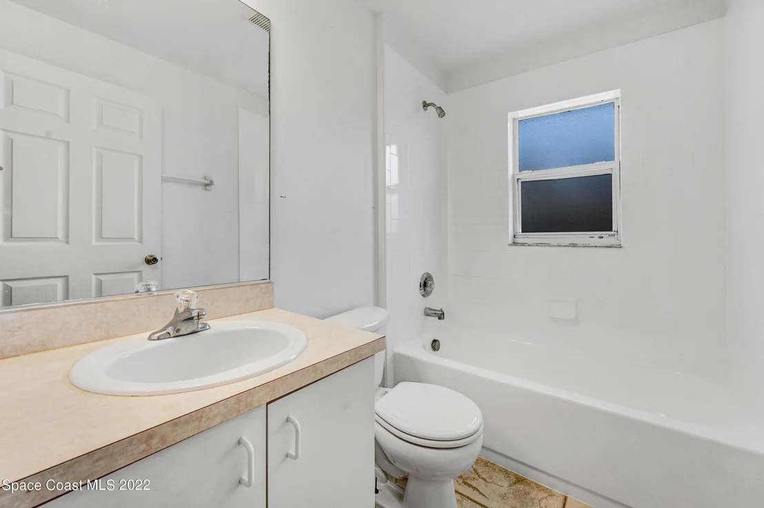 Photo of 1320 Rascal Street SE