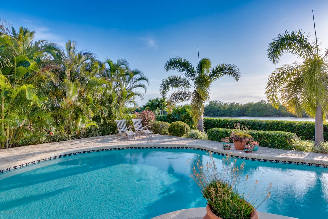 Photo of 298 Lanternback Island Drive