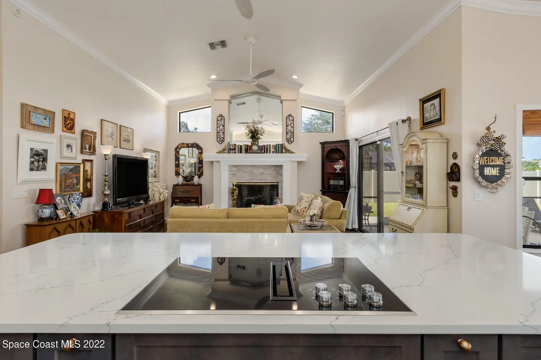Photo of 963 Spanish Wells Drive