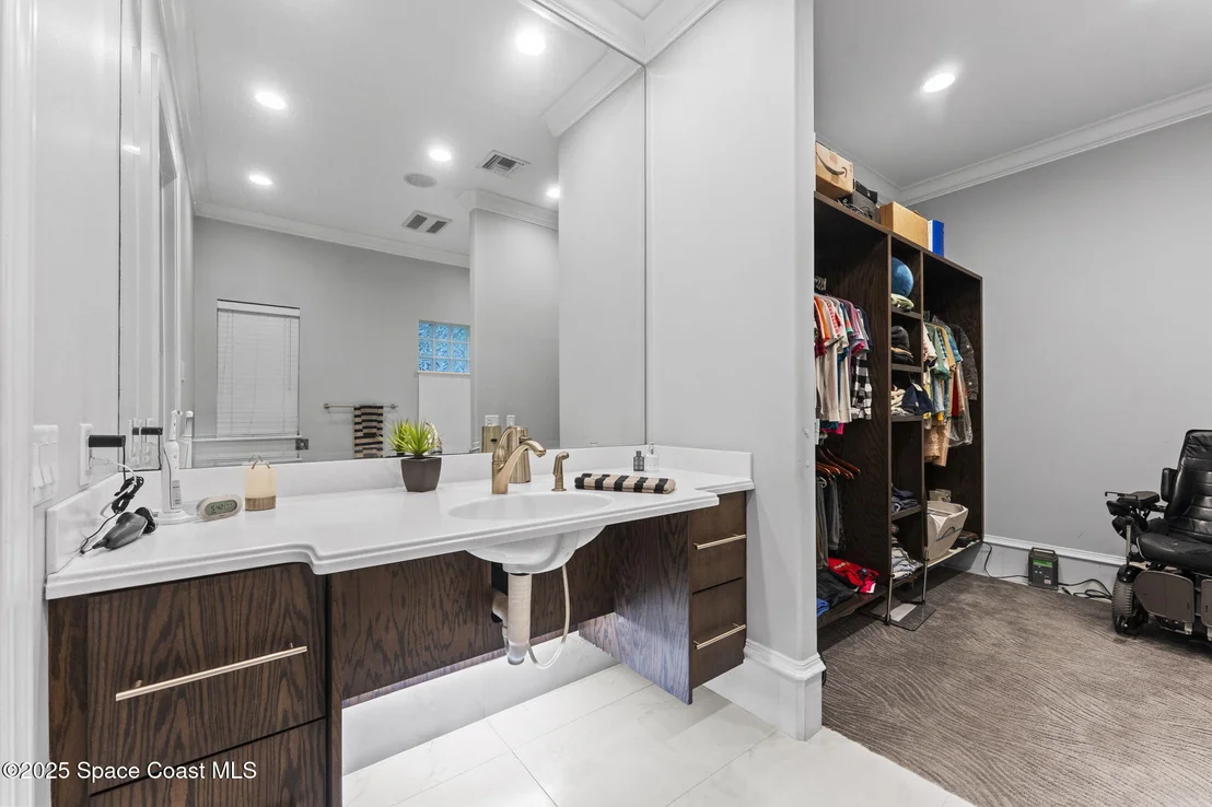 Photo of 8034 Windover Way