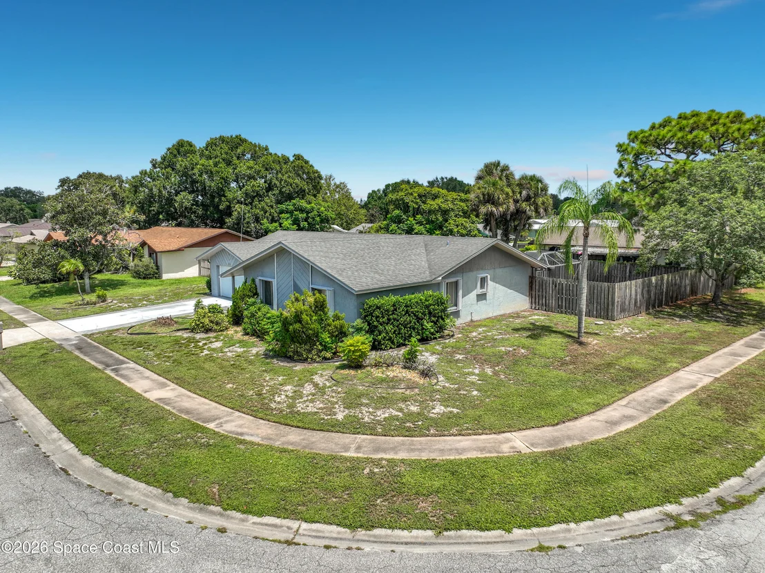 Photo of 2983 W Ontario Circle W