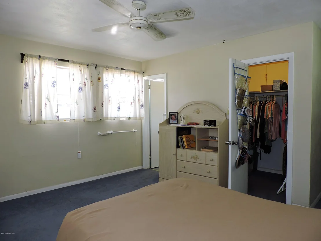 Photo of 1202 Alamanda Lane