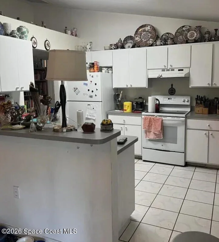 Photo of 2425 Delys Street