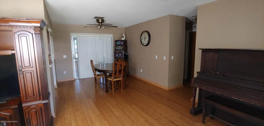 Photo of 1634 Sycamore Road