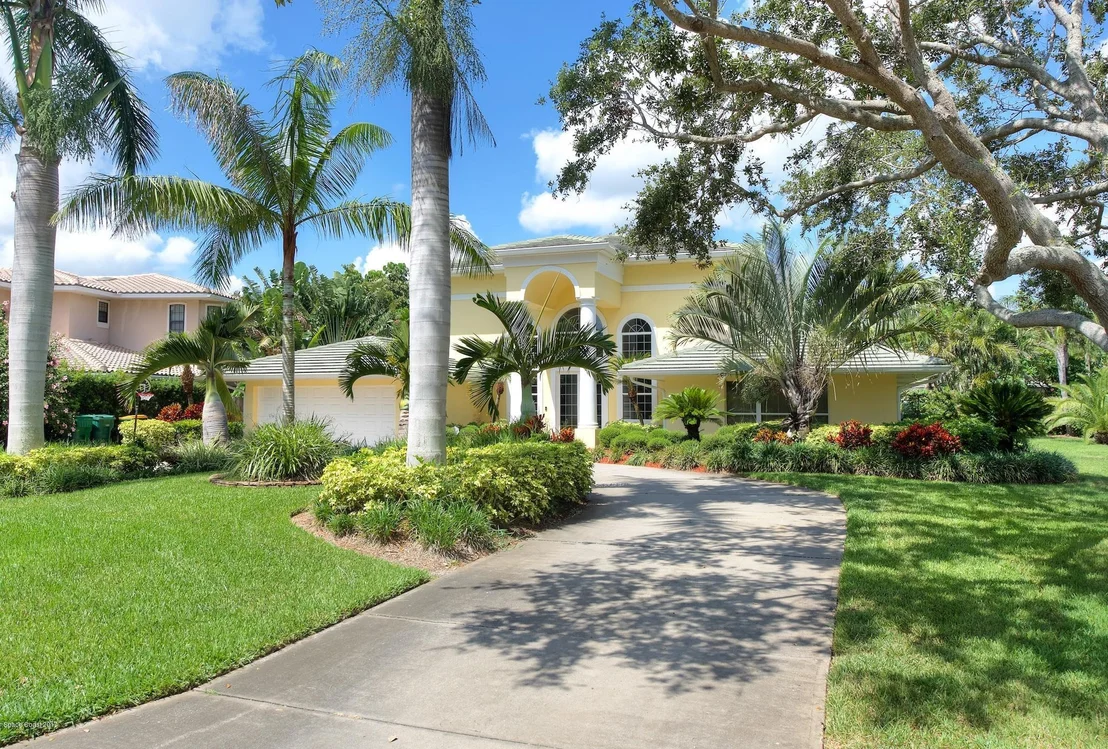 Photo of 1745 Shore View Drive