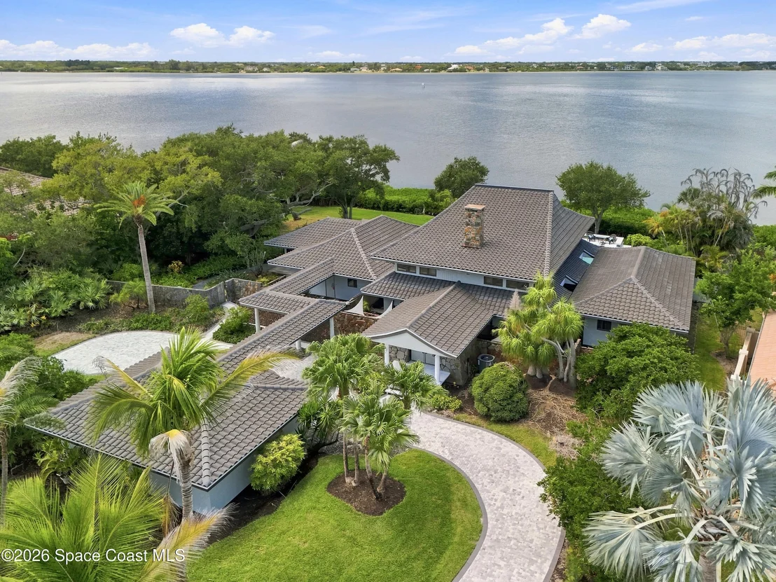 Photo of 722 Loggerhead Island Drive