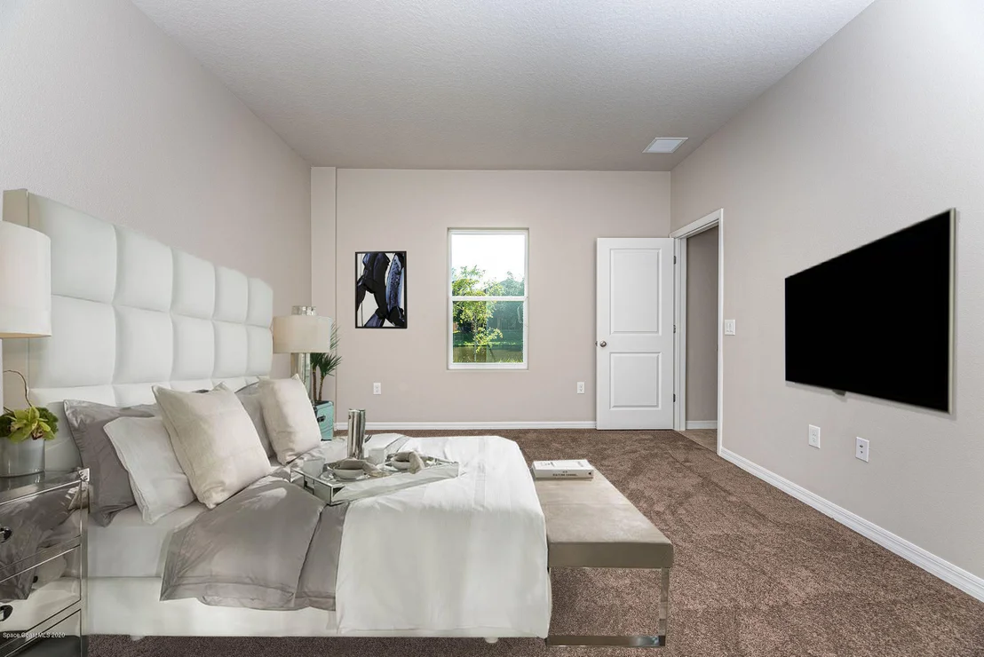 Photo of 475 Dryden Circle