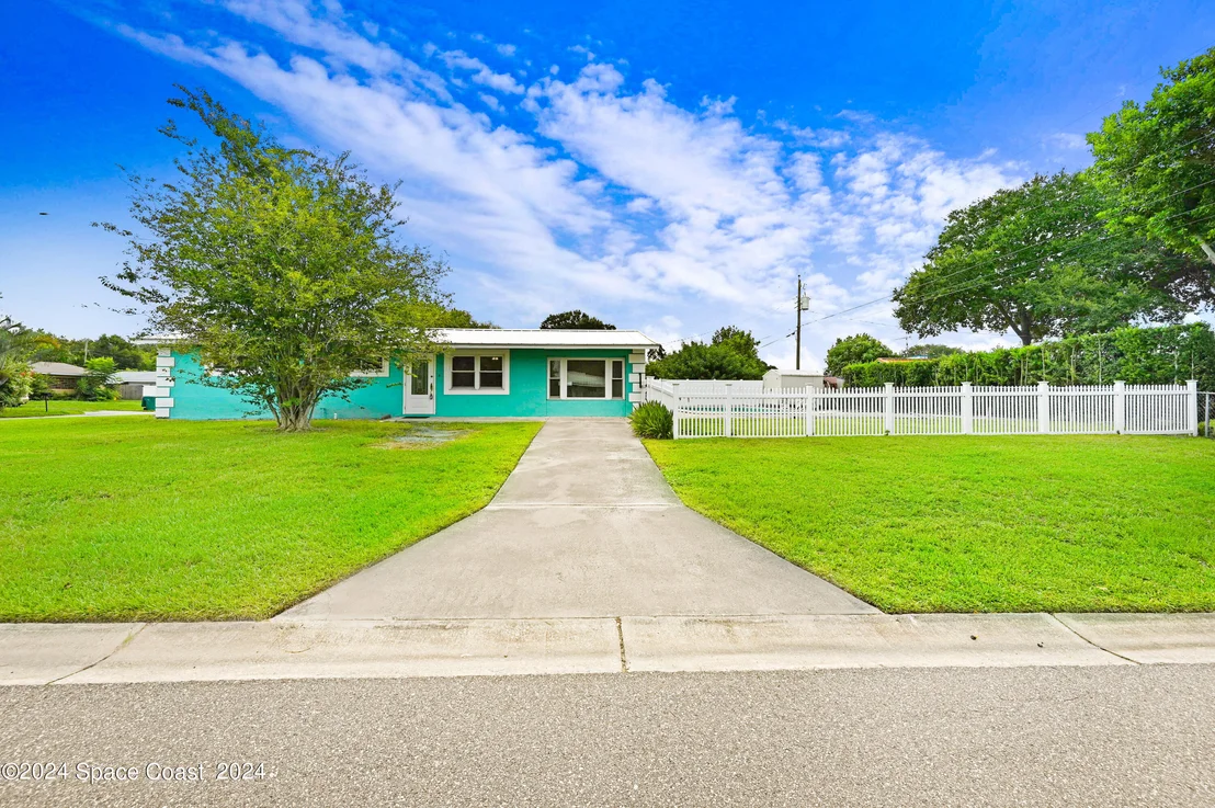 Photo of 4189 Hammock Drive