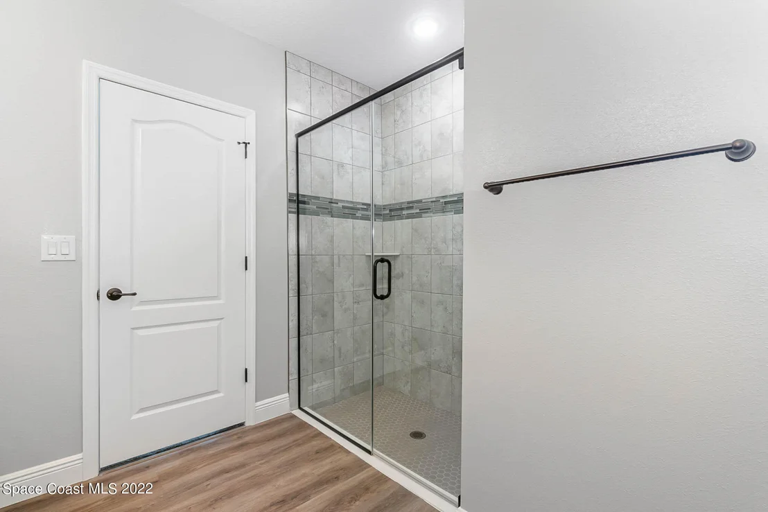 Photo of 660 Seven Gables Circle SE