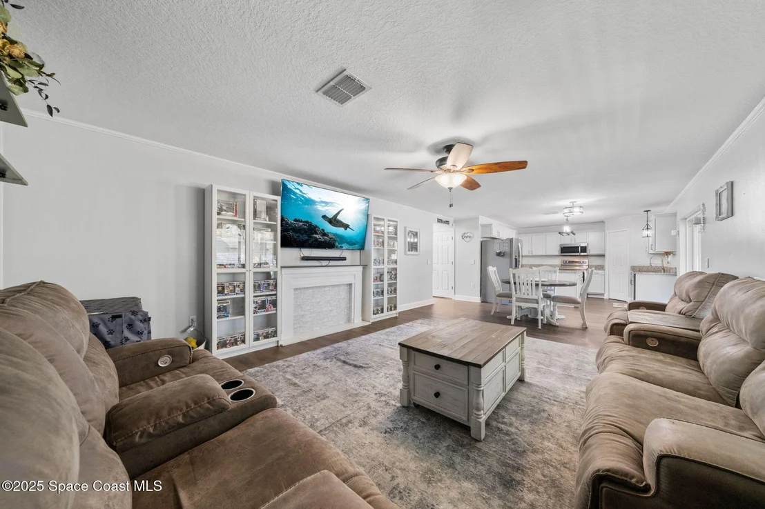 Photo of 4620 Robert Street
